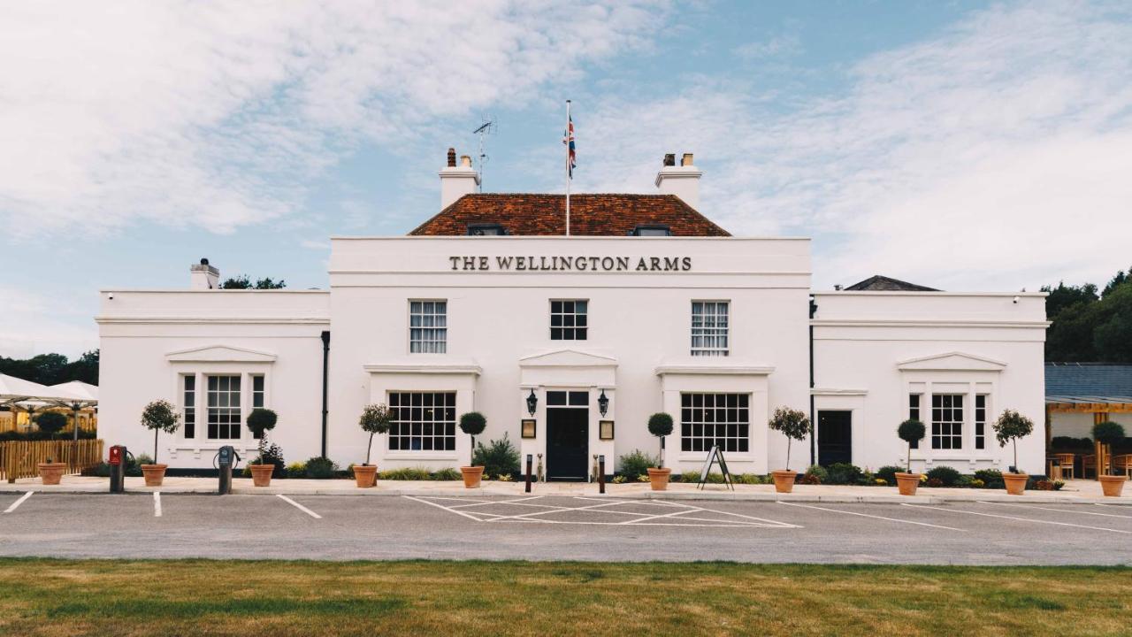 Hotel The Wellington Arms - Basingstoke-Reading Heckfield Exteriér fotografie